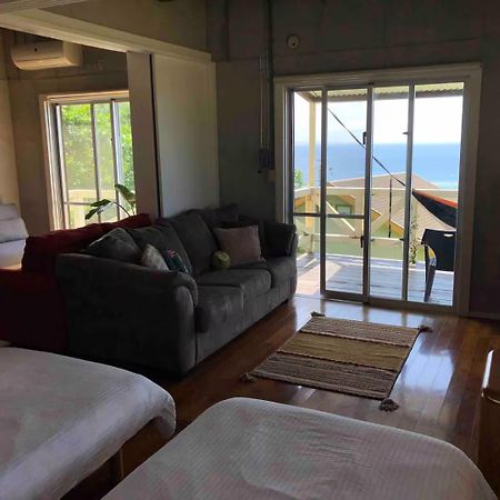 מוטובו Panorama Ocean View Cottage מראה חיצוני תמונה