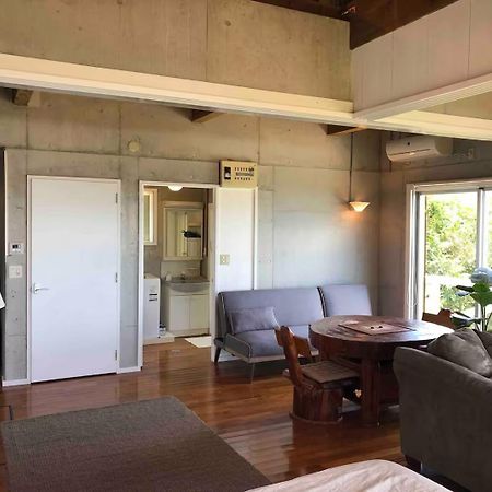מוטובו Panorama Ocean View Cottage מראה חיצוני תמונה