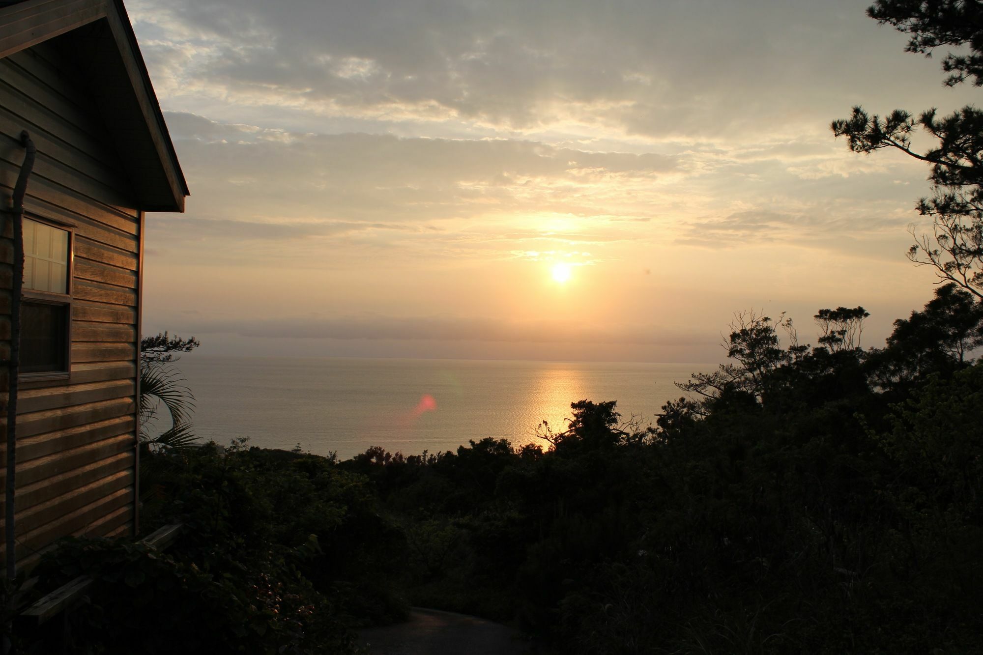 מוטובו Panorama Ocean View Cottage מראה חיצוני תמונה